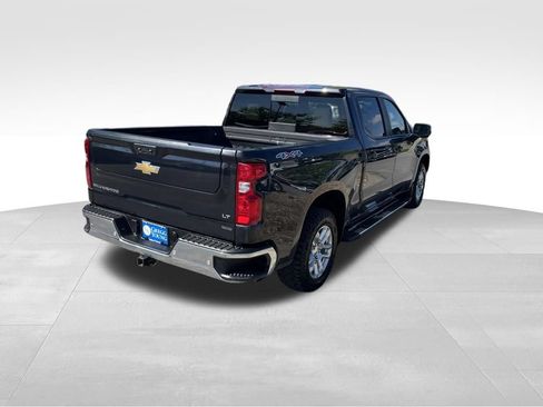 Used 2023 Chevrolet Silverado 1500 LT w/ Max Trailering Package AWD/4WD image 6