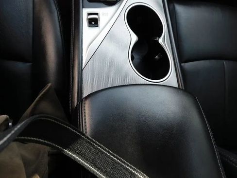 Used 2017 INFINITI Q50 Signature Edition image 25