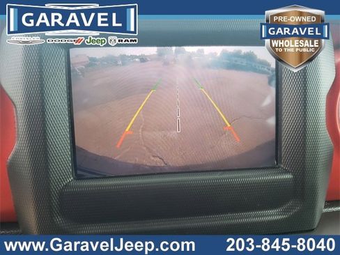 Used 2018 Jeep Wrangler Unlimited Rubicon w/ Cold Weather Group image 5