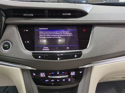 New 2024 Cadillac XT5 Premium Luxury AWD/4WD image 8