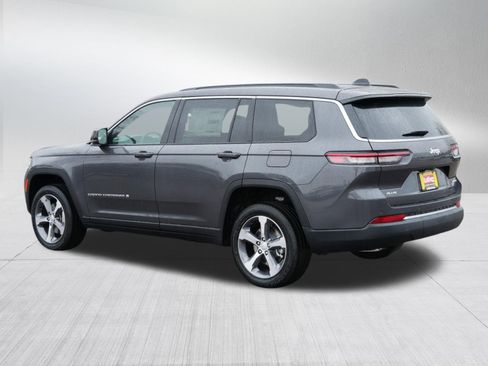 New 2026 Jeep Grand Cherokee L Limited AWD/4WD image 5