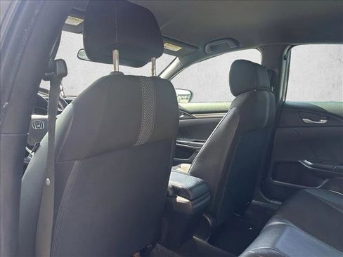 Used 2019 Honda Civic Sport image 22