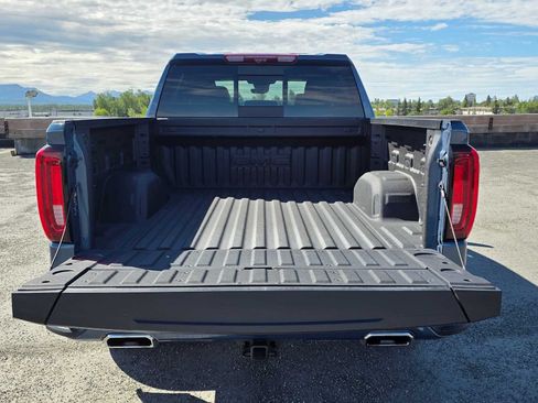 Certified 2026 GMC Sierra 1500 Denali w/ Denali Reserve Package AWD/4WD image 13