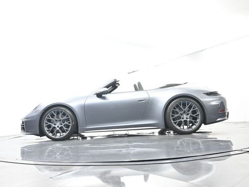 Used 2026 Porsche 911 Carrera T RWD image 57
