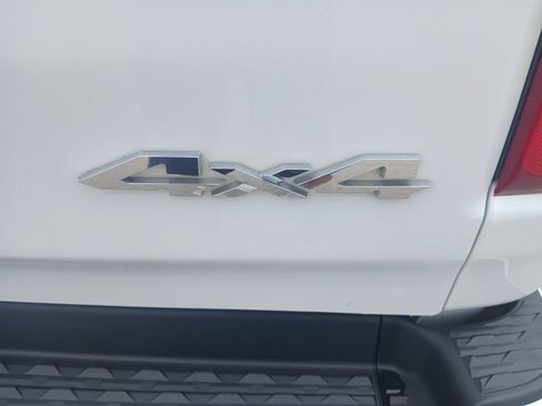 Used 2022 RAM 1500 Big Horn AWD/4WD image 11