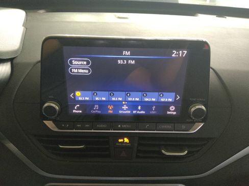 Used 2020 Nissan Altima 2.5 S FWD image 25