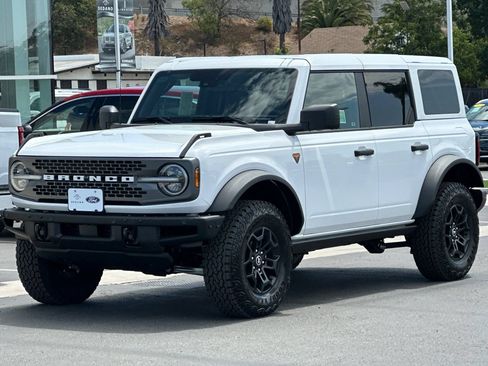 New 2026 Ford Bronco Badlands AWD/4WD image 7