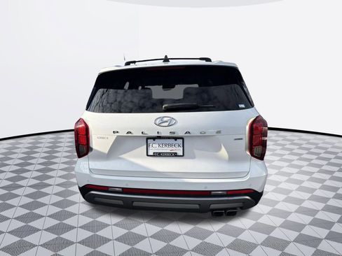 Used 2023 Hyundai Palisade Limited image 6