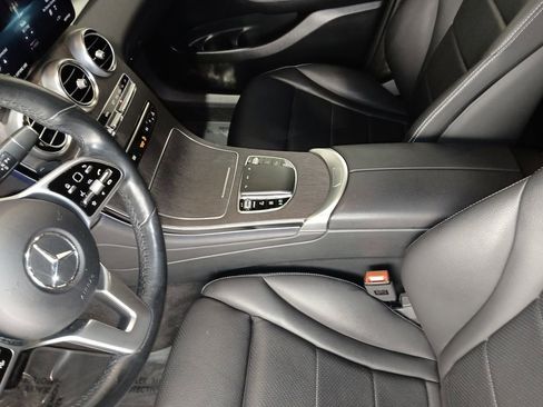 Certified 2022 Mercedes-Benz GLC 300 4MATIC image 16