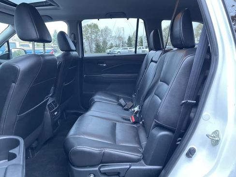 Used 2020 Honda Pilot Black Edition image 26