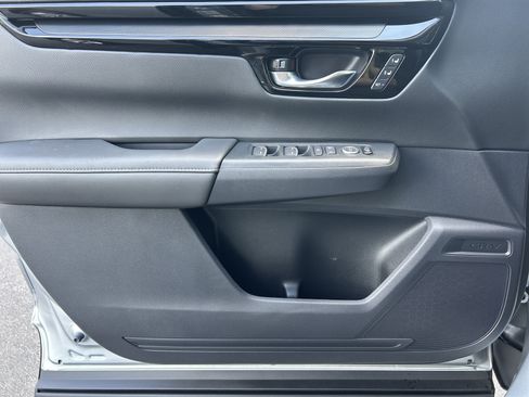Used 2025 Honda CR-V EX-L image 22
