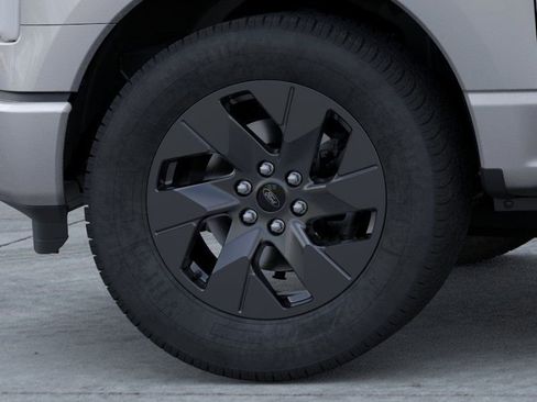 New 2025 Ford F150 Lightning Flash image 19