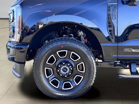 New 2026 Ford F250 Platinum w/ FX4 Off-Road Package image 42