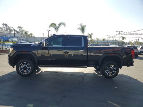 Used 2022 GMC Sierra 2500 Denali w/ Denali Ultimate Package image 6