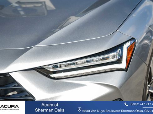 New 2025 Acura TLX w/ Technology Package image 9