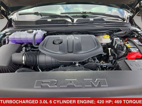 New 2026 RAM 1500 Express AWD/4WD image 13