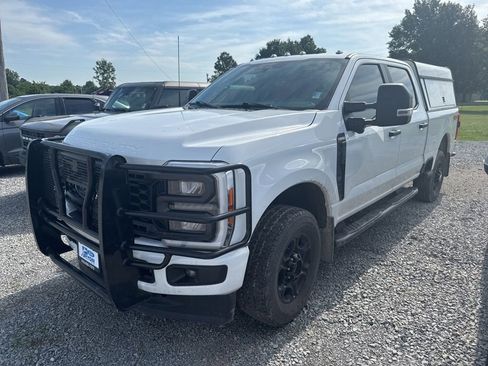 Used 2023 Ford F250 XL w/ STX Appearance Package AWD/4WD image 1