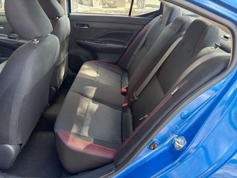 Used 2024 Nissan Versa SR image 33