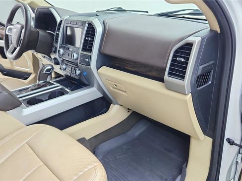 Used 2018 Ford F150 Lariat w/ Equipment Group 502A Luxury image 37