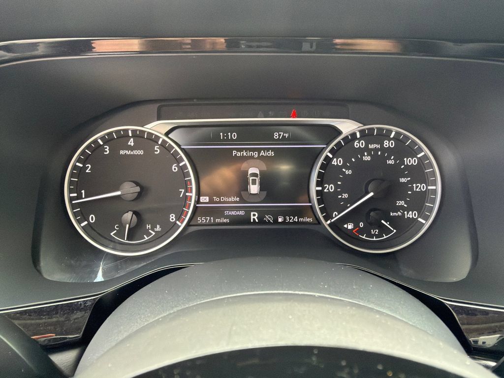 Used 2024 Nissan Pathfinder SL FWD image 27