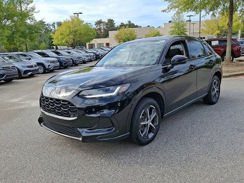 Used 2023 Honda HR-V EX-L image 3