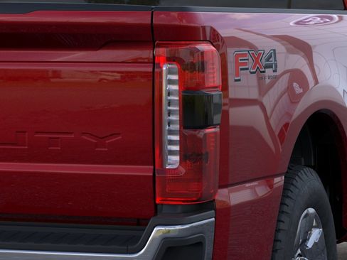 New 2026 Ford F350 Lariat w/ Chrome Package AWD/4WD image 21