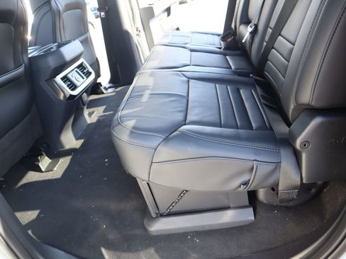 New 2026 Ford F250 Platinum AWD/4WD image 13