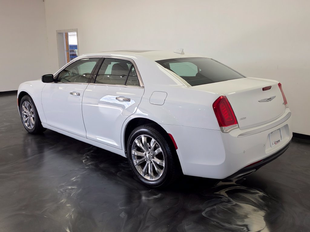 Used 2015 Chrysler 300 C w/ Light Group AWD/4WD image 23