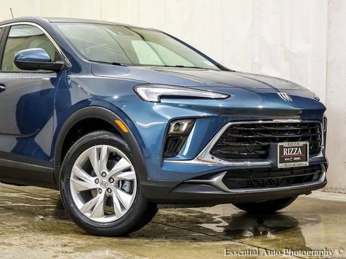 New 2026 Buick Encore GX Preferred image 2