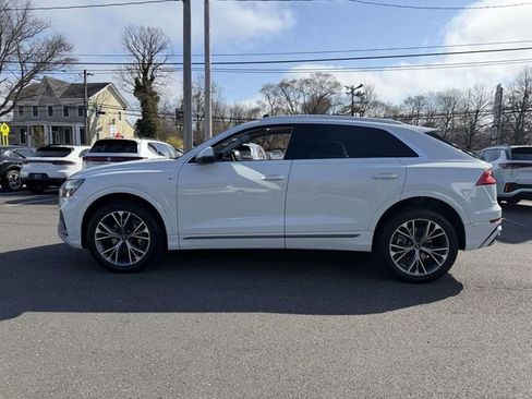 Used 2023 Audi Q8 Premium Plus w/ Premium Plus Package AWD/4WD image 2