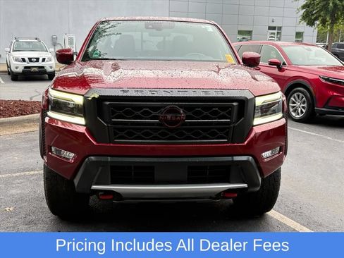 Used 2022 Nissan Frontier PRO-4X w/ Technology Package AWD/4WD image 3