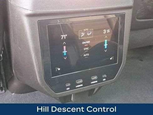 Used 2025 GMC Yukon Denali Ultimate image 21