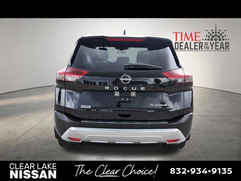 Used 2023 Nissan Rogue Platinum w/ Platinum Premium Package FWD image 6