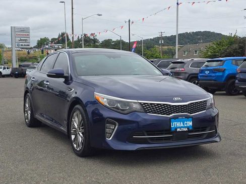Used 2018 Kia Optima SX w/ Technology Package FWD image 7