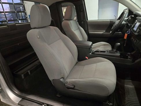 Used 2019 Toyota Tacoma SR image 13