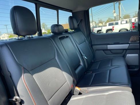 Used 2021 Ford F150 Lariat w/ Equipment Group 502A High image 17