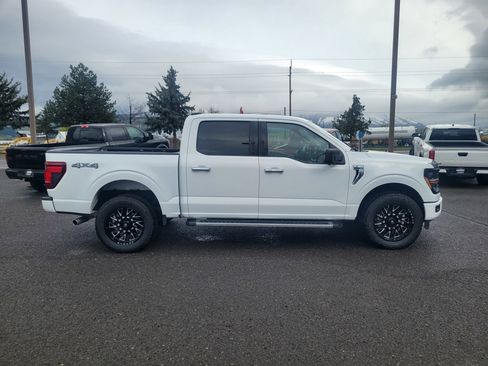 Used 2024 Ford F150 XLT w/ Tow/Haul Package image 4