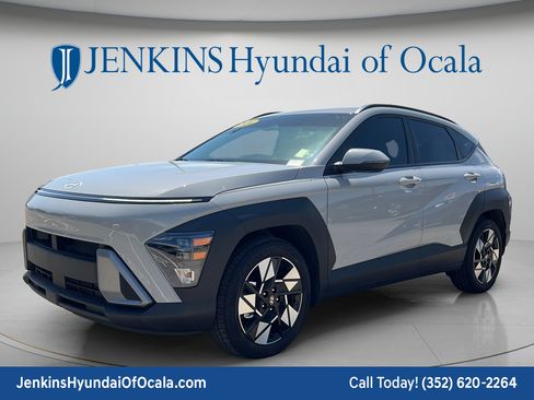 Certified 2024 Hyundai Kona SEL FWD image 7