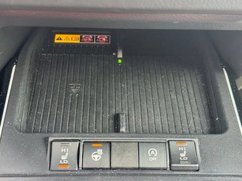 Used 2026 Toyota Corolla Cross XLE AWD/4WD image 26