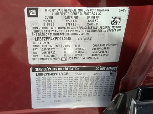 Used 2023 Buick Envision Essence w/ Sport Touring Package AWD/4WD image 29