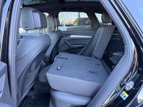 Used 2020 Audi Q5 2.0T Titanium Premium Plus w/ Premium Plus Package image 39