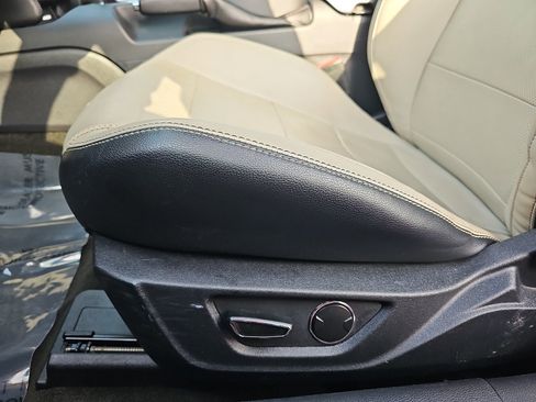 Used 2016 Ford Mustang GT Premium w/ Equipment Group 401A RWD image 25