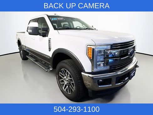 Used 2018 Ford F250 Lariat w/ Lariat Ultimate Package image 3