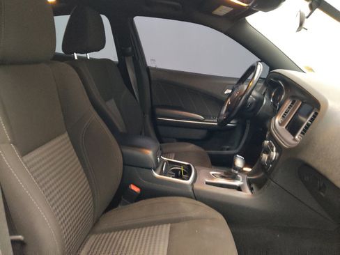 Used 2023 Dodge Charger SXT RWD image 21
