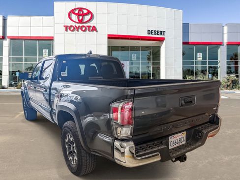 Used 2023 Toyota Tacoma TRD Off-Road image 4
