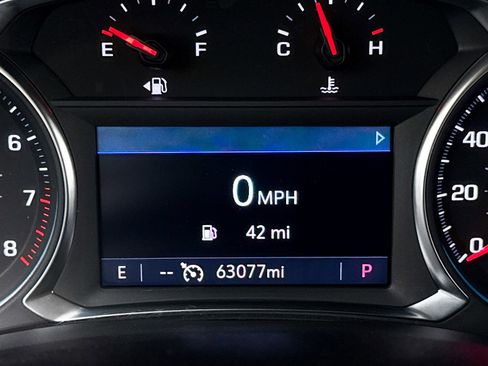 Used 2023 Chevrolet Traverse LT w/ LPO, Cargo Package AWD/4WD image 36