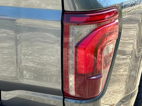 Used 2025 Ford F150 Platinum w/ FX4 Off-Road Package AWD/4WD image 14