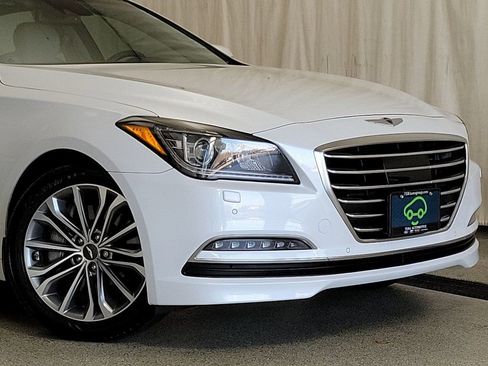 Used 2017 Genesis G80 3.8 w/ Option Group 02 image 2