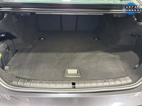 Used 2023 BMW 530e xDrive w/ Premium Package image 25