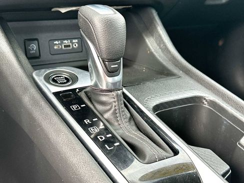 Used 2024 Nissan Sentra SV image 21